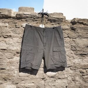 Levi’s Men’s Cargo Shorts Size 38 Grey Used